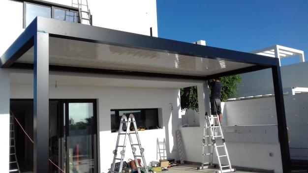 INSTALACIONES PERGOLAS BIOCLIMATICAS FUERTEVENTURA Y LANZAROTE